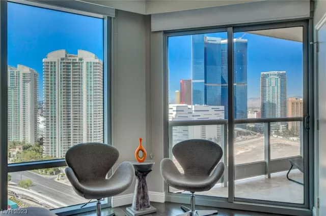 MLS: 2532155 Condo For Sale