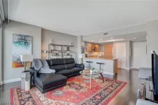 Photo #5: 2532155 Listing