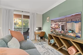 Photo #4: 2532159 Listing 