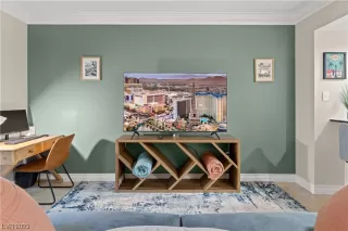 Photo #5: 2532159 Listing 