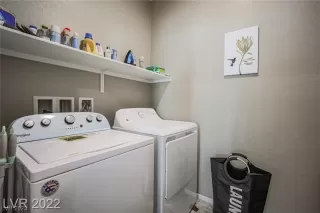 Photo #5: 2532182 Listing