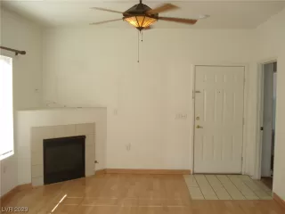 Photo #5: 2532197 Listing