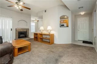 Photo #4: 2532211 Listing