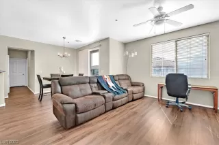 Photo #1: 2532232 Listing