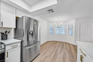 Photo #2: 2532235 Listing