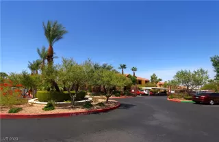 Photo #3: 2532239 Listing