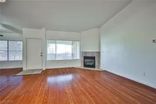 Photo #5: 2532280 Listing 