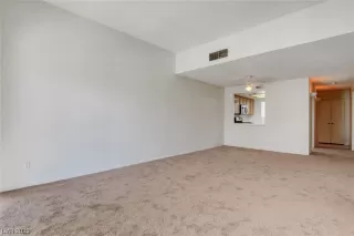 Photo #2: 2532290 Listing 