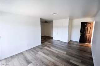 Photo #1: 2532304 Listing 