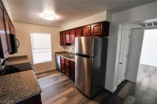 Photo #4: 2532304 Listing 