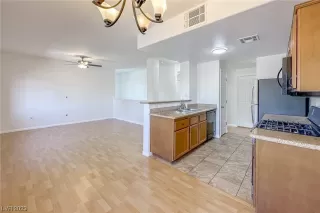 Photo #6: 2532312 Listing 