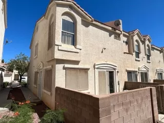 Photo #1: 2532315 Listing 