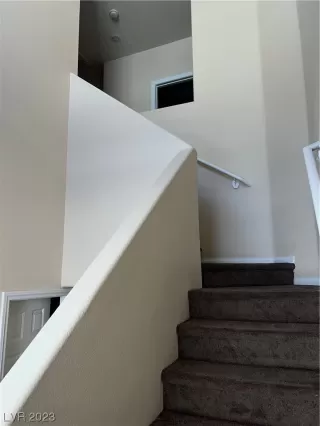 Photo #5: 2532339 Listing 