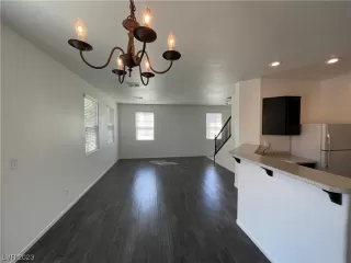 Photo #4: 2532366 Listing 