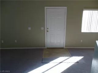 Photo #2: 2532392 Listing 