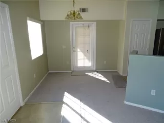 Photo #6: 2532392 Listing 