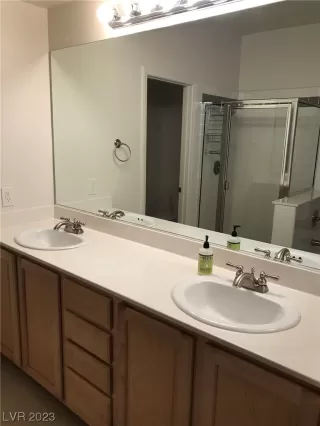 Photo #5: 2532443 Listing 