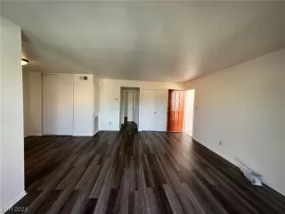 Photo #4: 2532448 Listing 