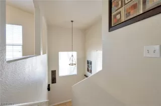 Photo #4: 2532451 Listing