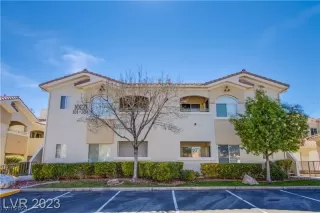 Photo #1: 2532471 Listing