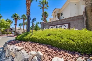 Photo #2: 2532471 Listing