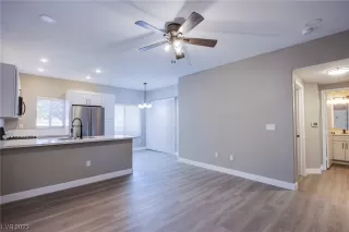 Photo #6: 2532471 Listing