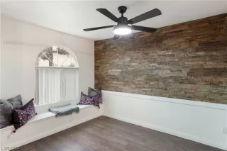 Photo #5: 2532487 Listing