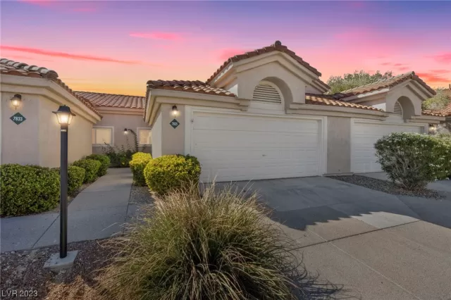 MLS: 2532499 Condo For Sale