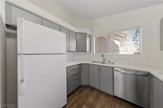 Photo #3: 2532499 Listing 