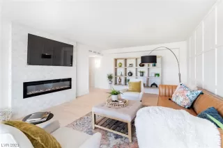 Photo #3: 2532522 Listing 