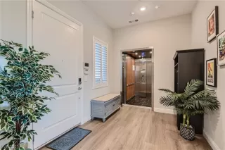 Photo #2: 2532530 Listing