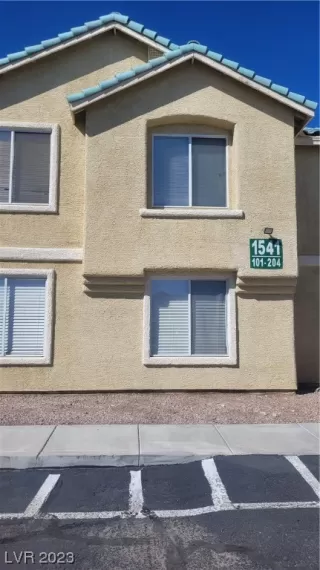 Photo #1: 2532540 Listing