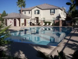 Photo #3: 2532557 Listing 