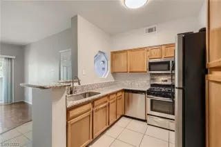 Photo #5: 2532558 Listing 