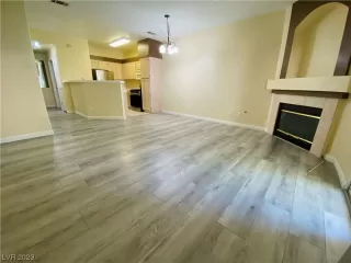 Photo #2: 2532577 Listing 