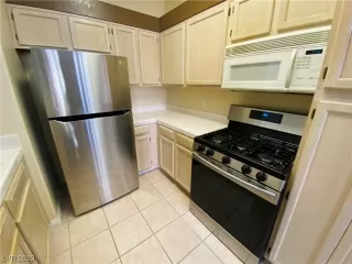 Photo #4: 2532577 Listing 