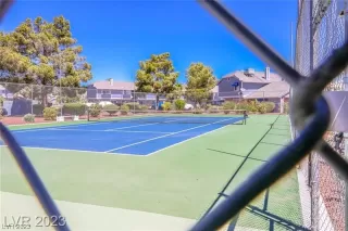 Photo #3: 2532612 Listing