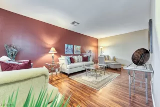 Photo #2: 2532614 Listing 