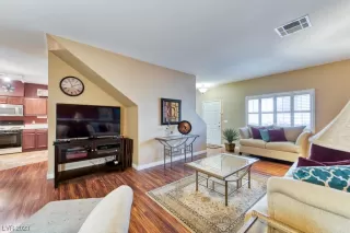 Photo #3: 2532614 Listing 