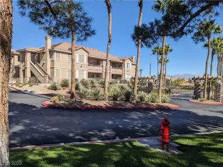 Photo #2: 2532627 Listing 