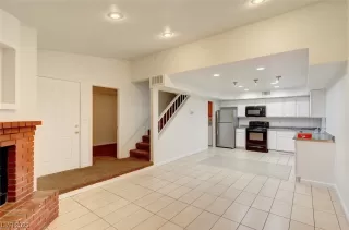 Photo #2: 2532636 Listing 