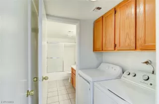 Photo #4: 2532636 Listing 