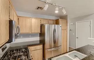 Photo #3: 2532654 Listing 