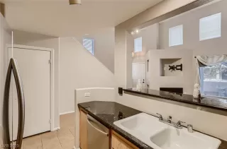 Photo #4: 2532654 Listing 