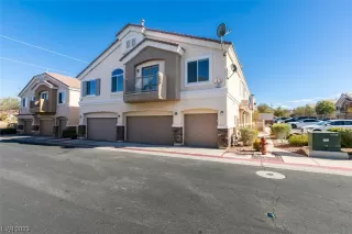 Photo #1: 2532661 Listing 