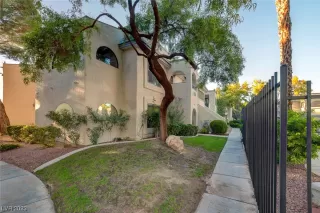 Photo #2: 2532682 Listing