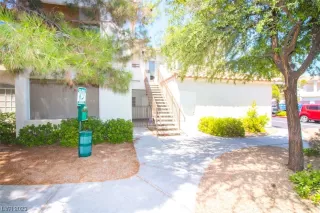 Photo #1: 2532693 Listing 