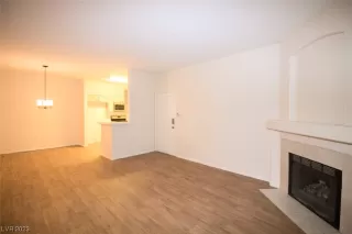 Photo #2: 2532693 Listing 