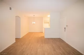 Photo #4: 2532693 Listing 