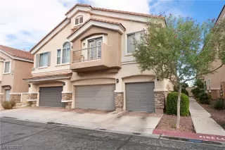 Photo #1: 2532705 Listing 